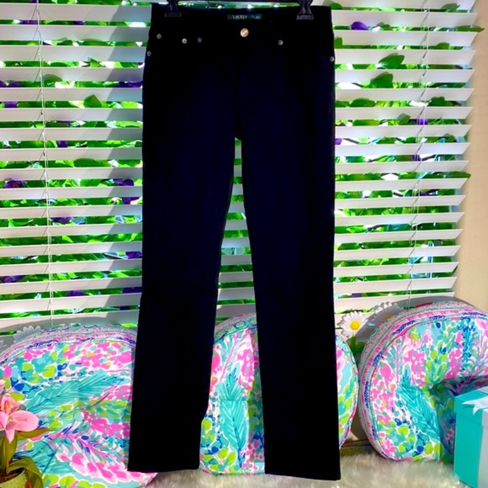 NEW! With tags Lauren Modern Straight black slacks
